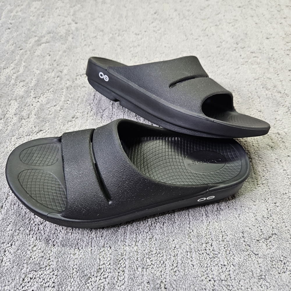 Oofos OOahh Recovery Slides M6 - W8